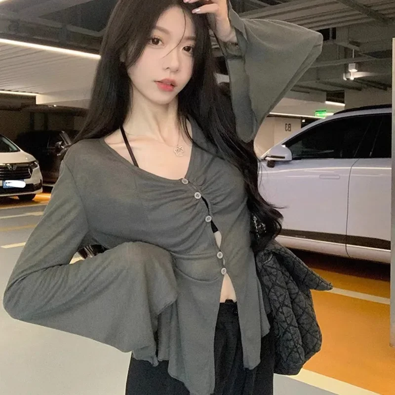 Sheer Flare Sleeve Blouse - Y2 - đánh giá và giá Embroidery